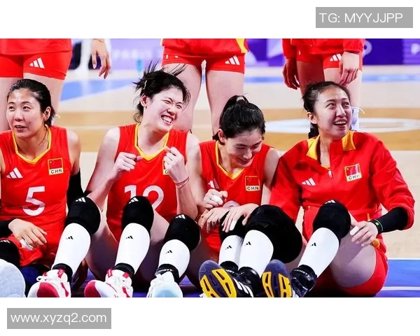 中国女排迎战韩国队全力争胜展现团队精神与拼搏意志